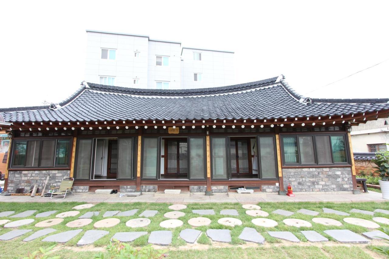 Dasomchae Hanok Stay Kvangdzsu Kültér fotó